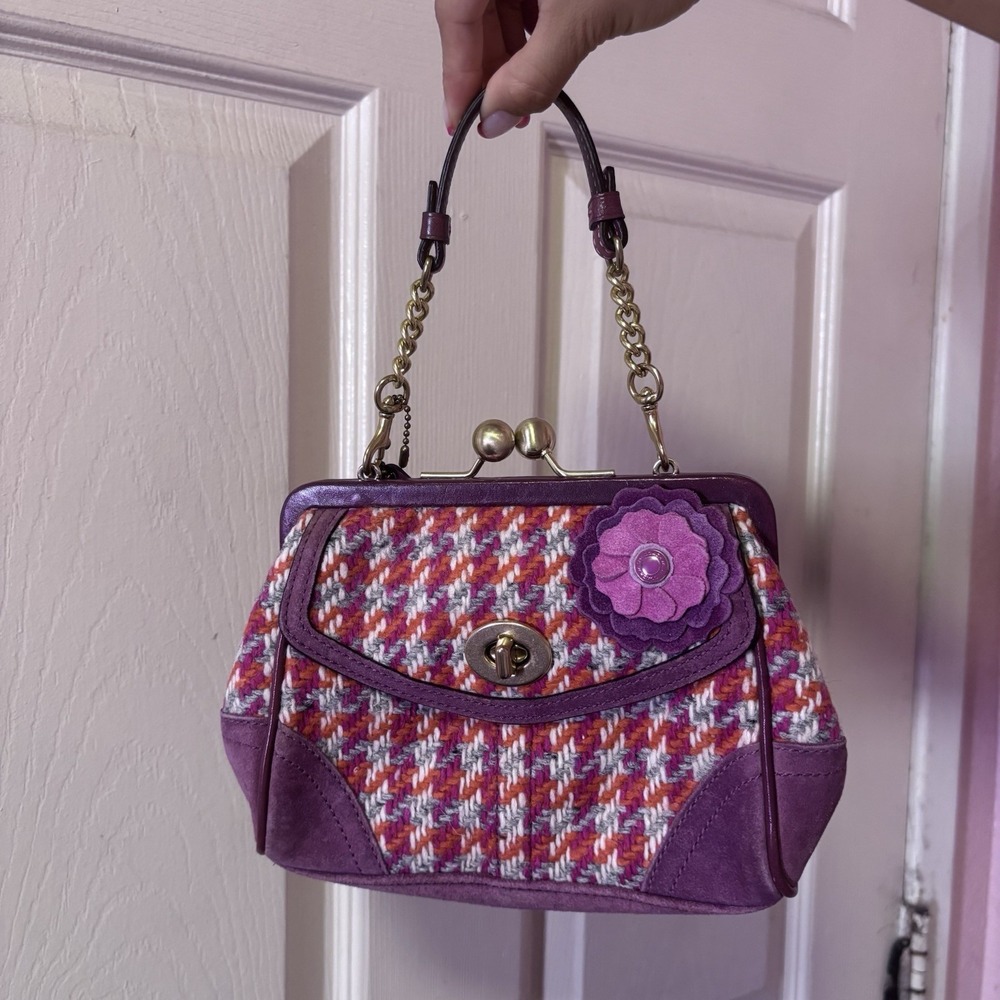 MINT COACH LTD VTG PINK WOOL HOUNDSTOOTH SUEDE KISSLOCK GALLERY FRAMED BAG RARE